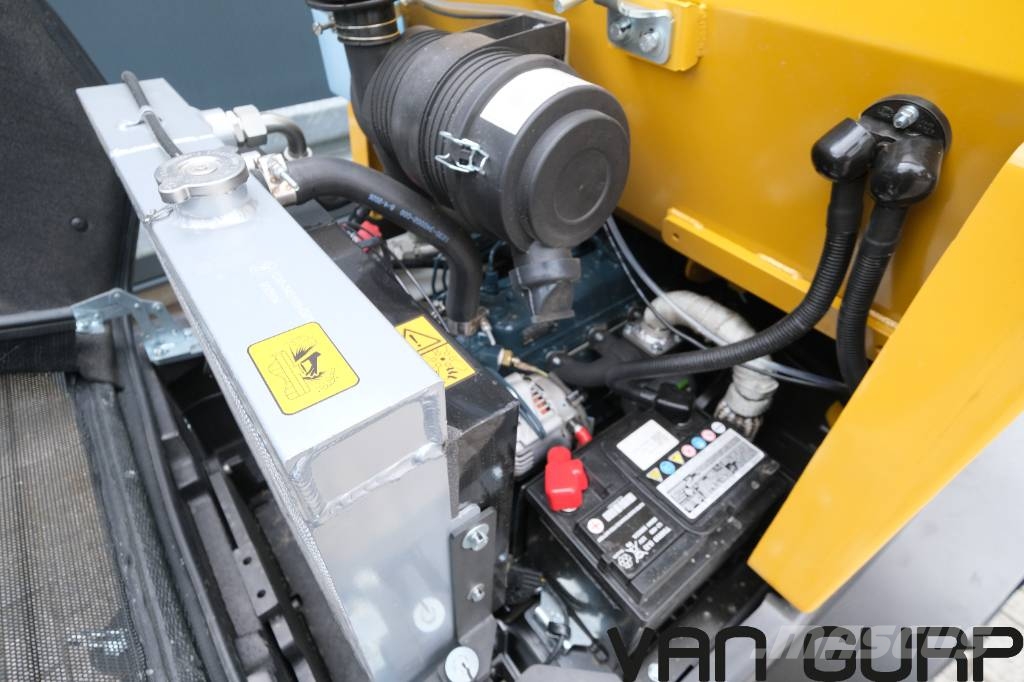 Eurotrac W12 CS | 2026 | Euro Giant | Iekrāvēji uz riteņiem