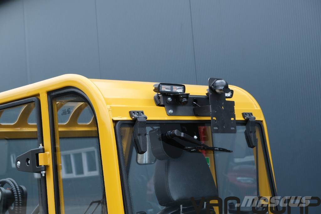 Eurotrac W12 CS | 2026 | Euro Giant | Iekrāvēji uz riteņiem