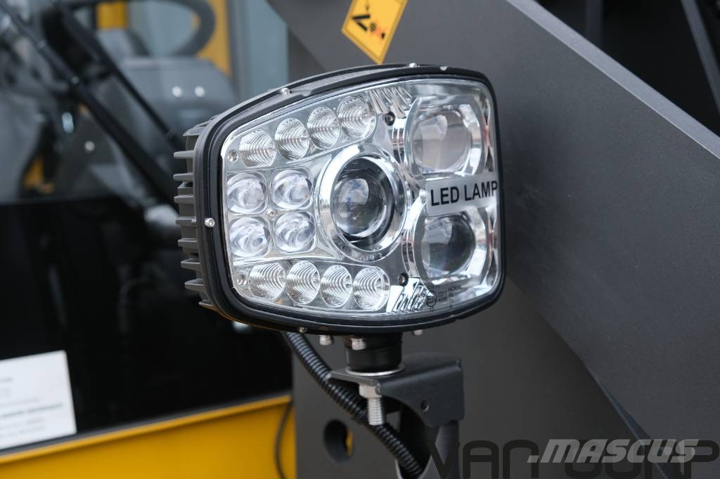 Eurotrac W12 CS | 2026 | Euro Giant | Iekrāvēji uz riteņiem