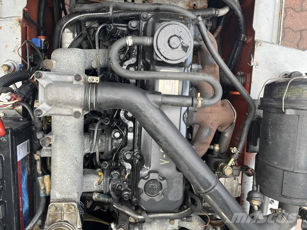 Nissan FJ02-A20D V-2798 OB شاحنات الديزل