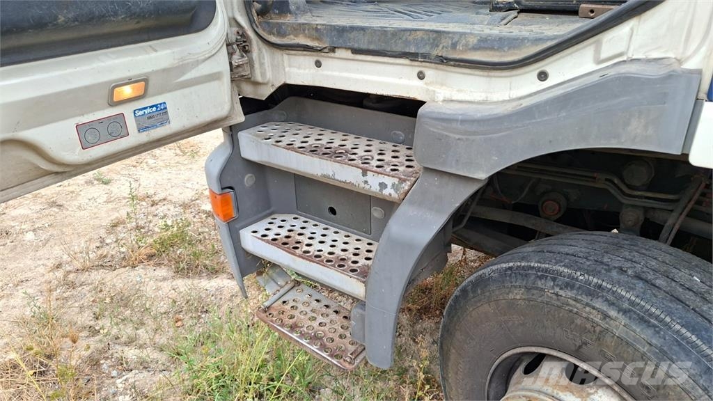 Mercedes-Benz ACTROS 953.30 8X4+ PUTZMEISTER TMM 21-3 شاحنات بمقصورة وهيكل