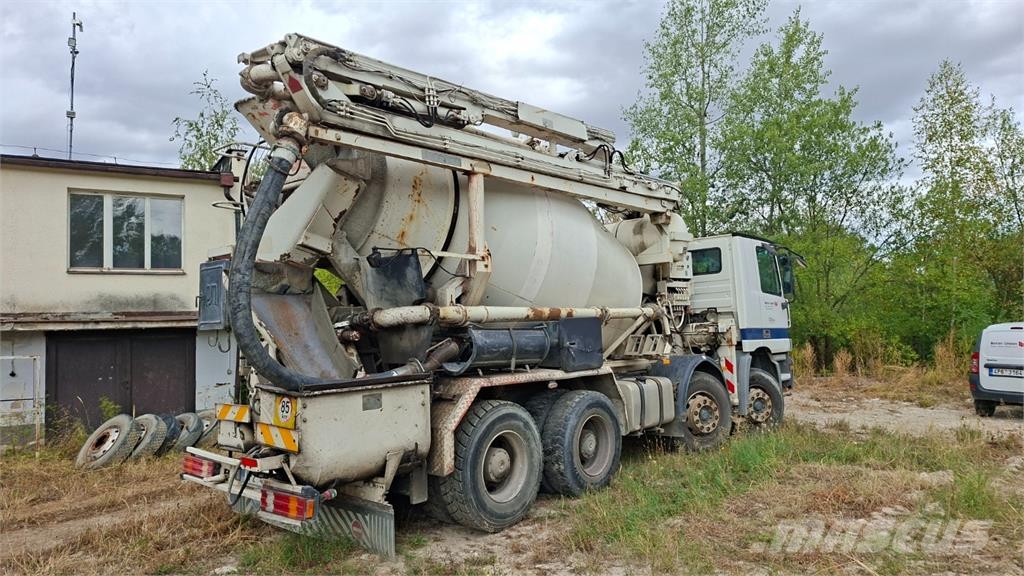 Mercedes-Benz ACTROS 953.30 8X4+ PUTZMEISTER TMM 21-3 شاحنات بمقصورة وهيكل