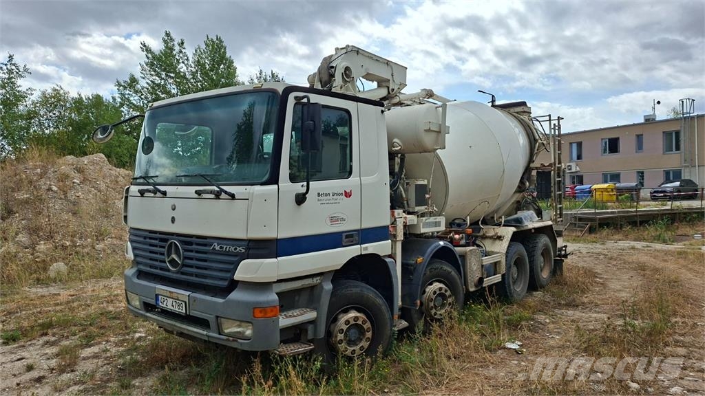 Mercedes-Benz ACTROS 953.30 8X4+ PUTZMEISTER TMM 21-3 شاحنات بمقصورة وهيكل
