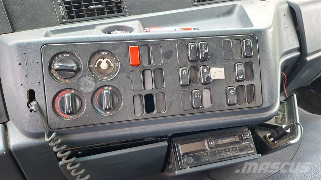 Mercedes-Benz ACTROS 953.30 8X4+ PUTZMEISTER TMM 21-3 شاحنات بمقصورة وهيكل