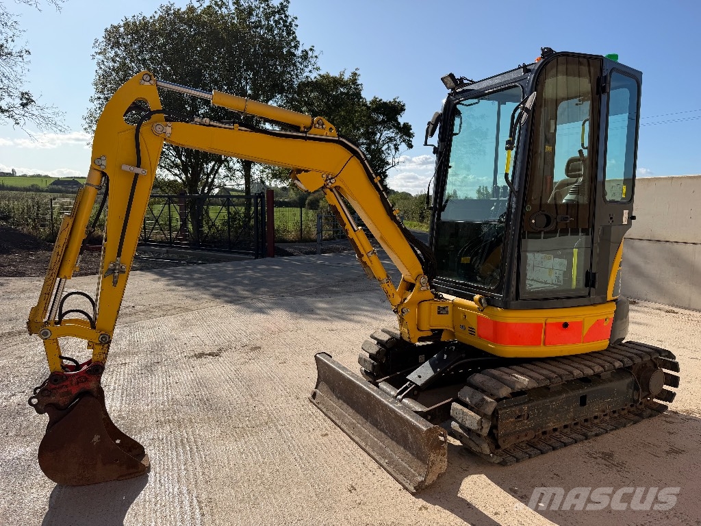 Komatsu PC 26 MR-3 Mini excavators < 7t (Mini diggers)