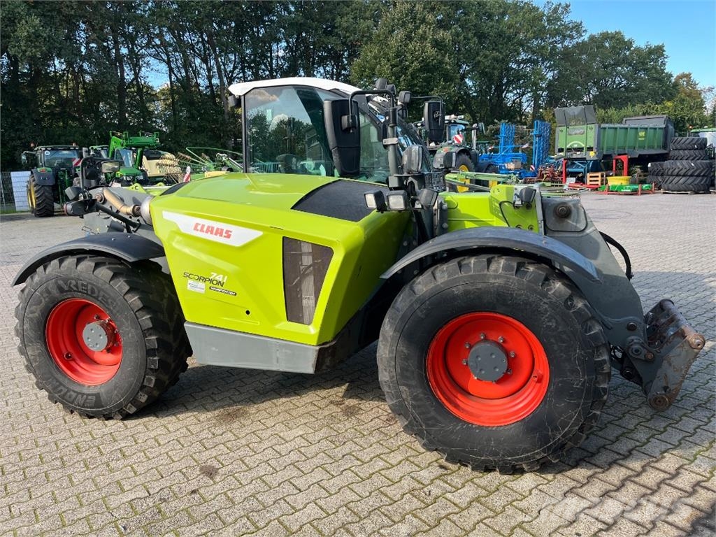CLAAS Scorpion 741 Teleskopski viličarji