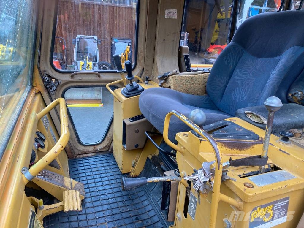 CAT 963 Φορτωτές με ερπύστριες