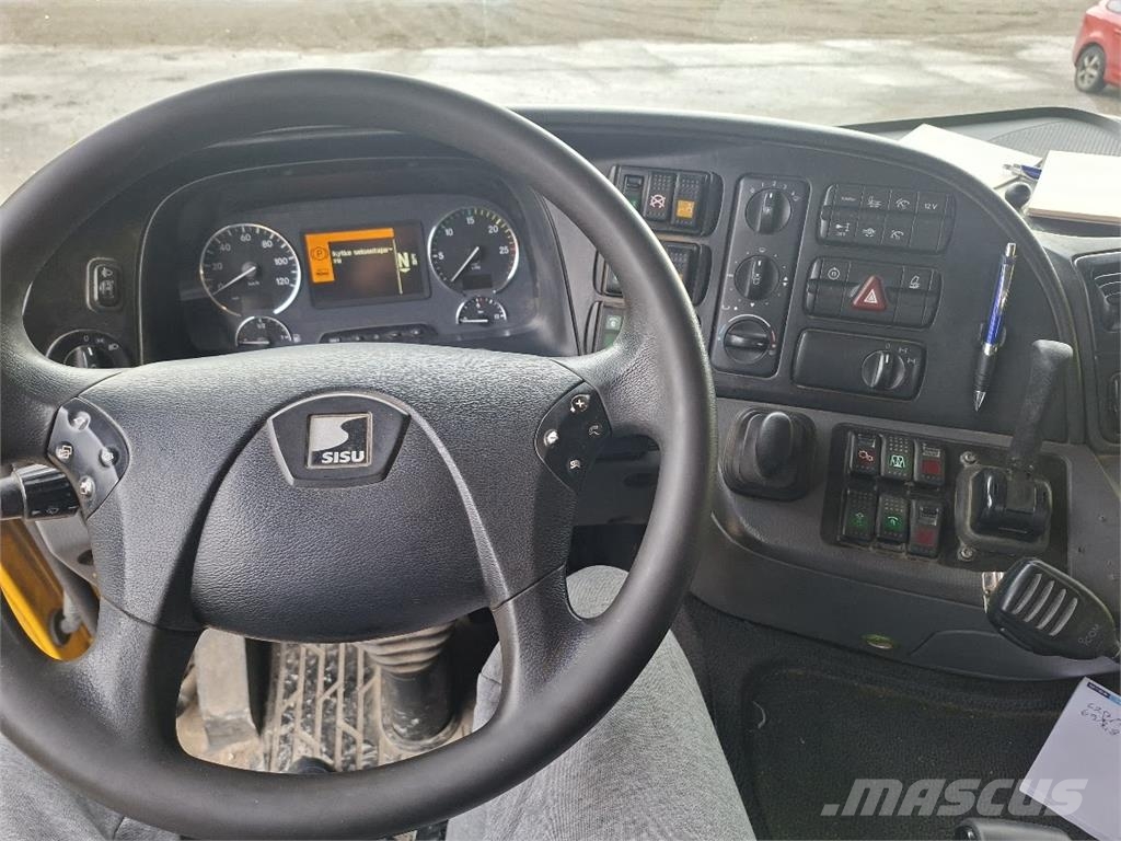 Sisu DK16M K-AKK-8x4 Φορτηγά Ανατροπή