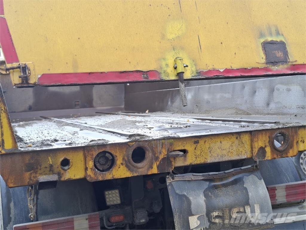 Sisu DK16M K-AKK-8x4 Kipper