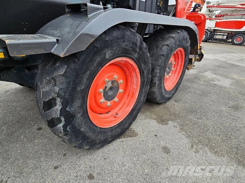 CASE 836 C AWD 平土機
