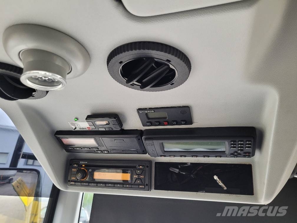 Volvo B8R 8900 EURO 6 298000 KMS ONLY Međugradski autobusi