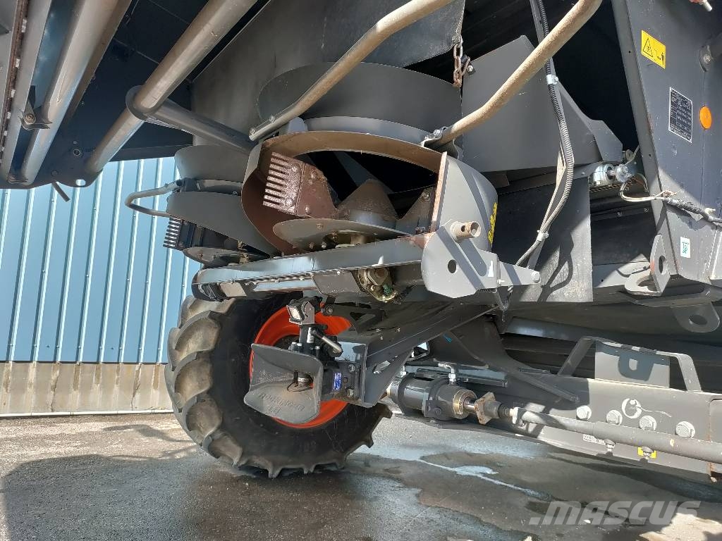CLAAS Lexion 660 Kombajni