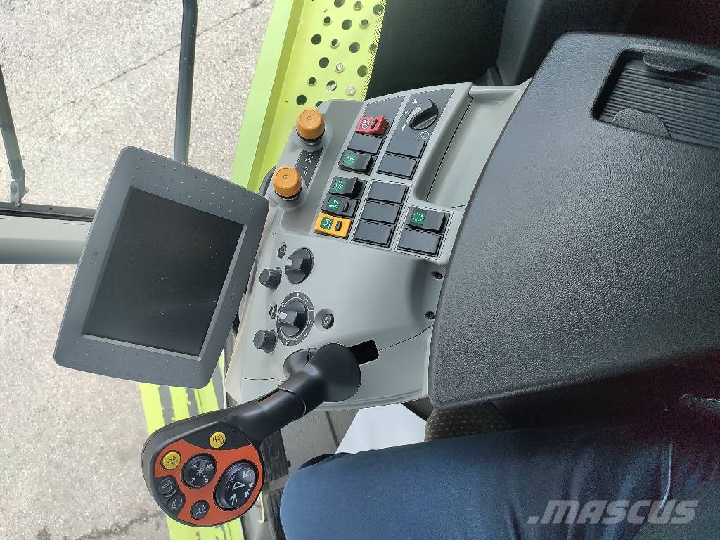 CLAAS Lexion 660 Kombajni