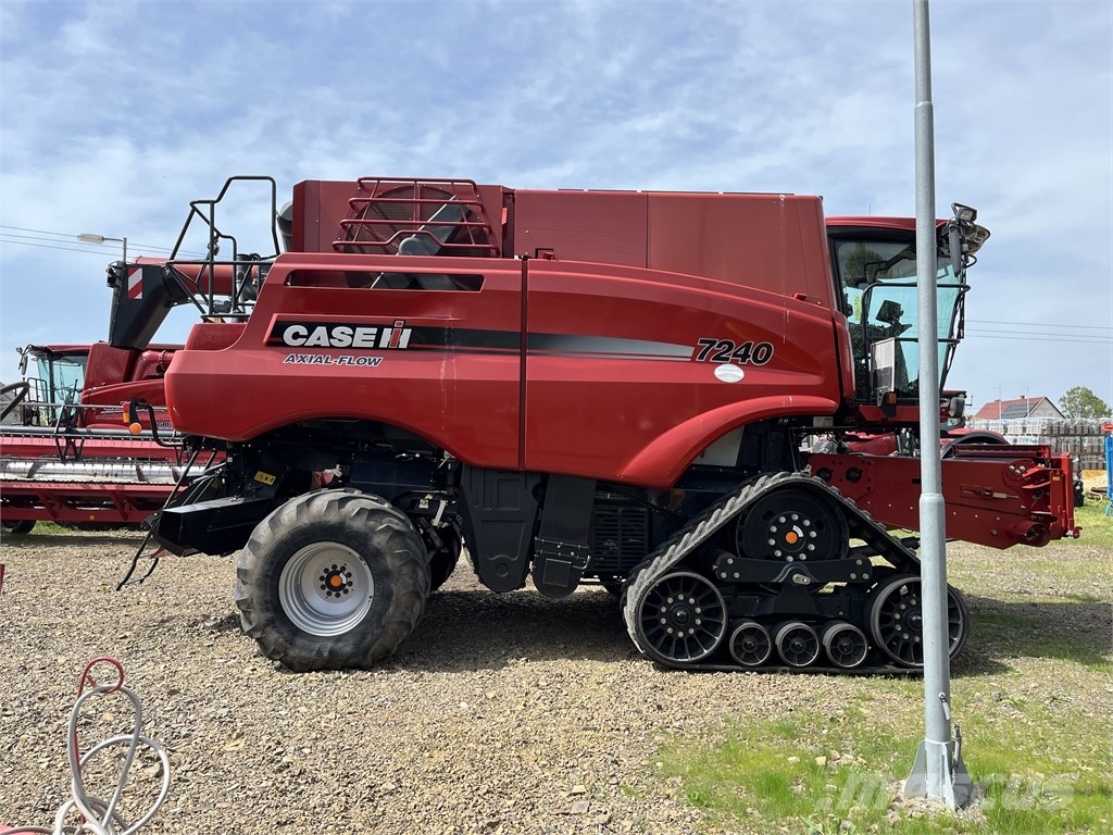 Case IH AF 7240 حصادات
