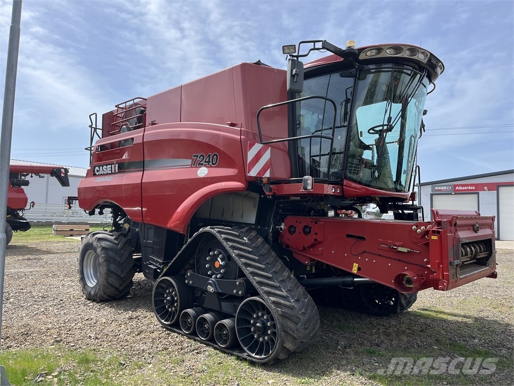 Case IH AF 7240 حصادات