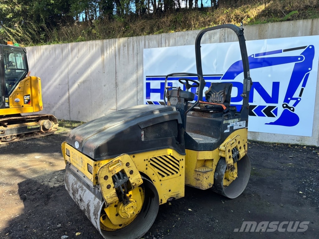 Bomag AD 120-4 Divvalču grunts veltņi