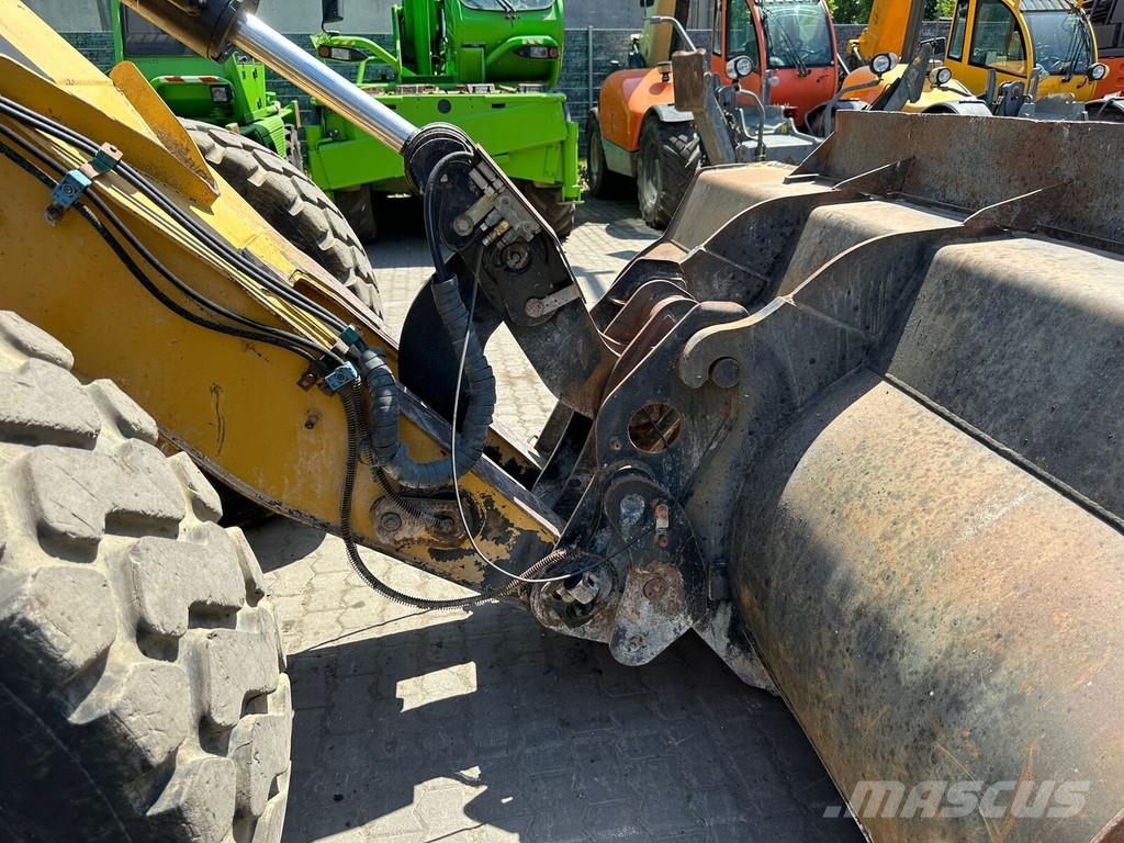 CAT 924 H 輪胎式裝載機