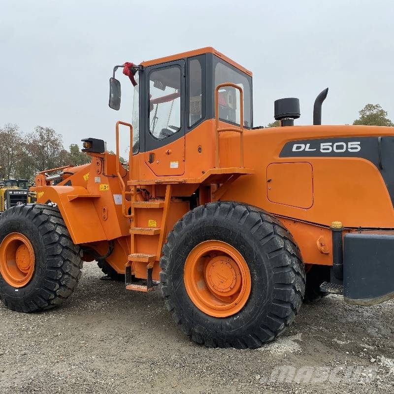 Doosan DL 505 ホイールローダー・タイヤショベル