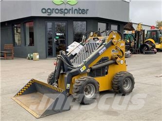 KingKong XG360 Skid steer loaders