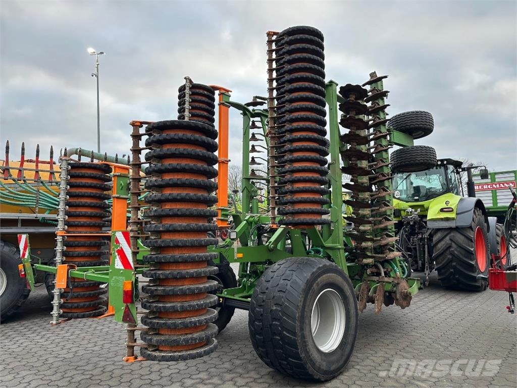 Amazone Catros 9002 صهاريج الملاط