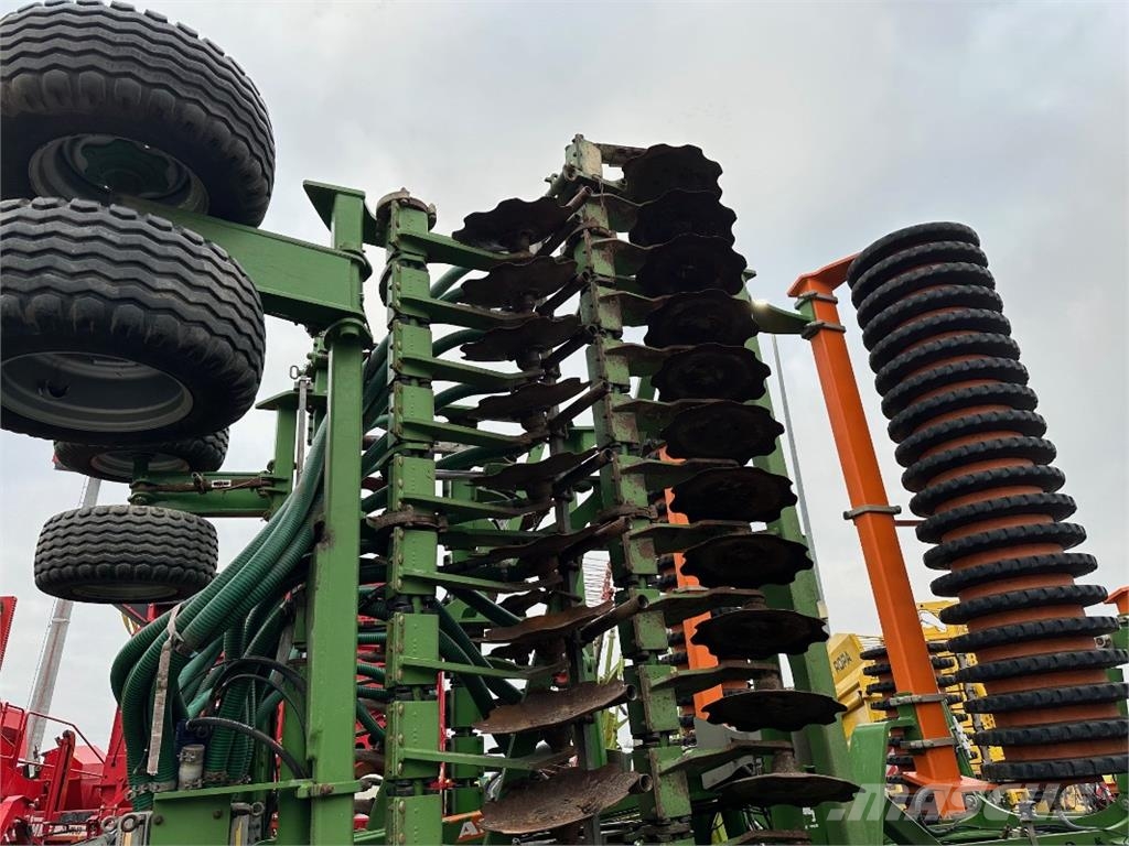 Amazone Catros 9002 صهاريج الملاط