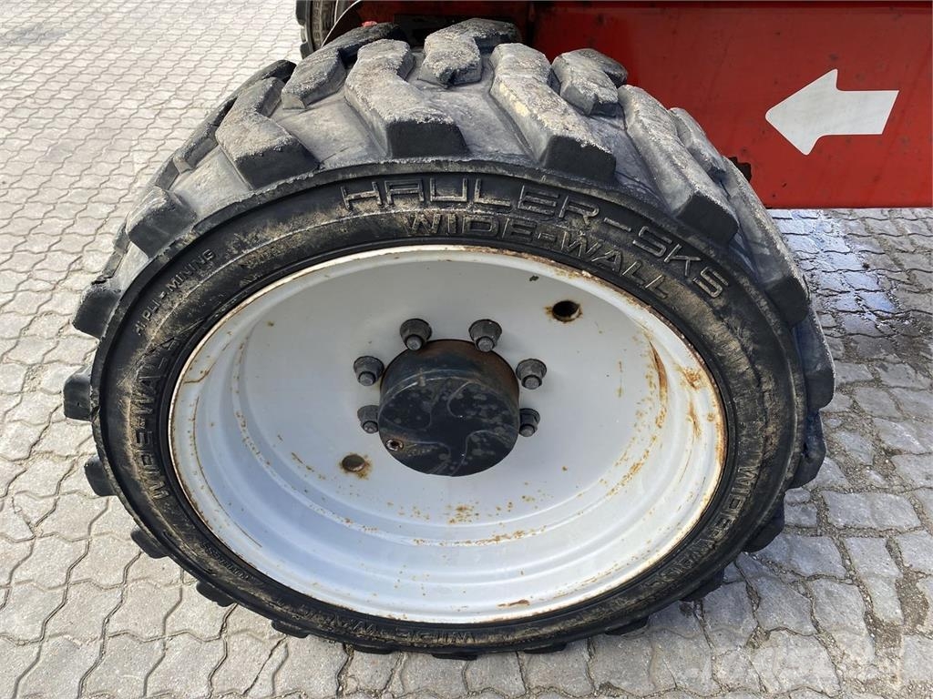 Manitou 280TJ Plataforma de trabajo articulada