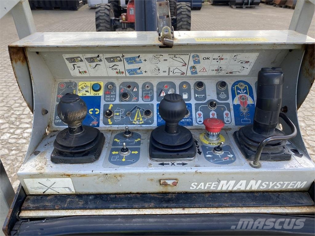 Manitou 280TJ Plataforma de trabajo articulada