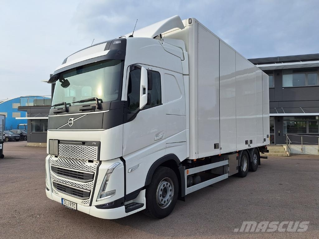 AB EKERI OY Vehicle Rigid 6x2-2 box full side opening ボックスボディー、ウイング、箱車
