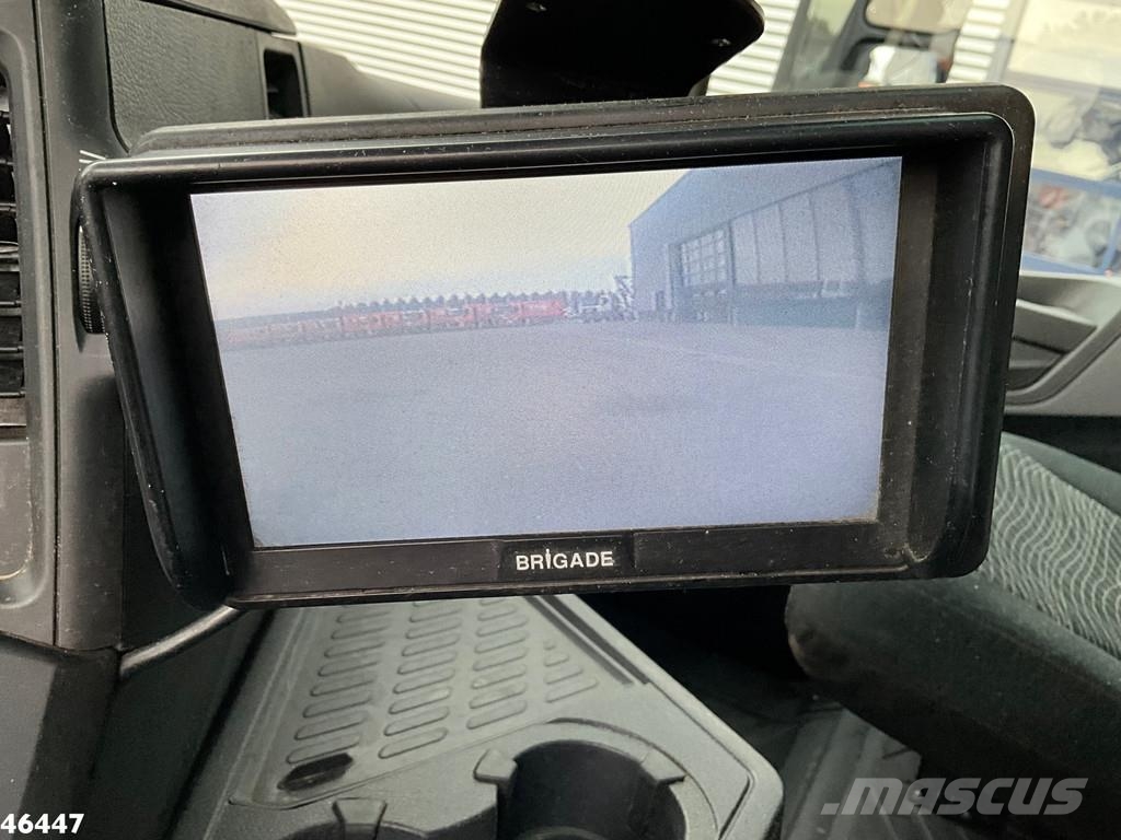 Mercedes-Benz Arocs 3251 8x4 Euro 6 Hiab 28 Tonmeter laadkraan شاحنات الرافعات الخطافية