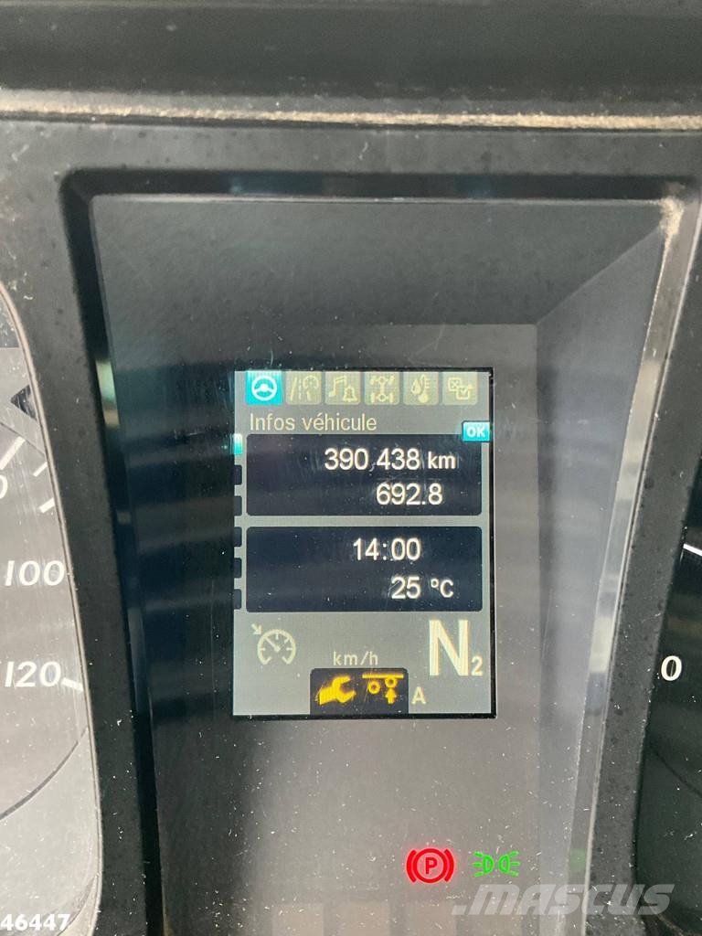 Mercedes-Benz Arocs 3251 8x4 Euro 6 Hiab 28 Tonmeter laadkraan شاحنات الرافعات الخطافية