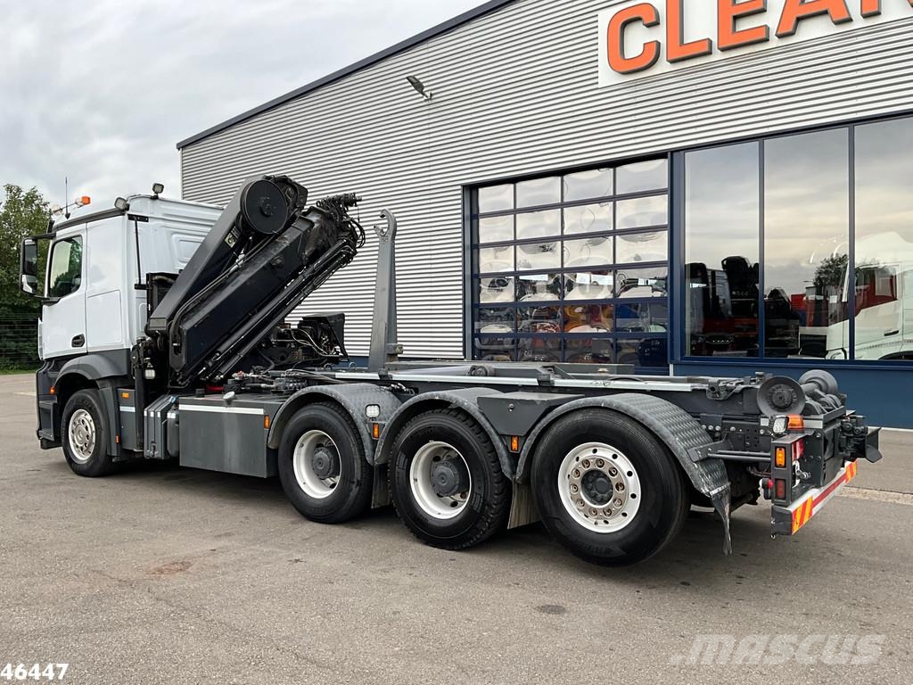 Mercedes-Benz Arocs 3251 8x4 Euro 6 Hiab 28 Tonmeter laadkraan شاحنات الرافعات الخطافية