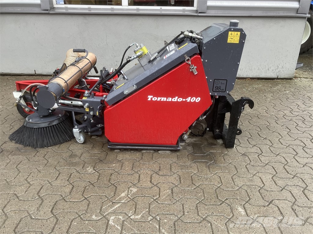 Timan Tornado 400 ماكينات الطرق والجليد الأخرى