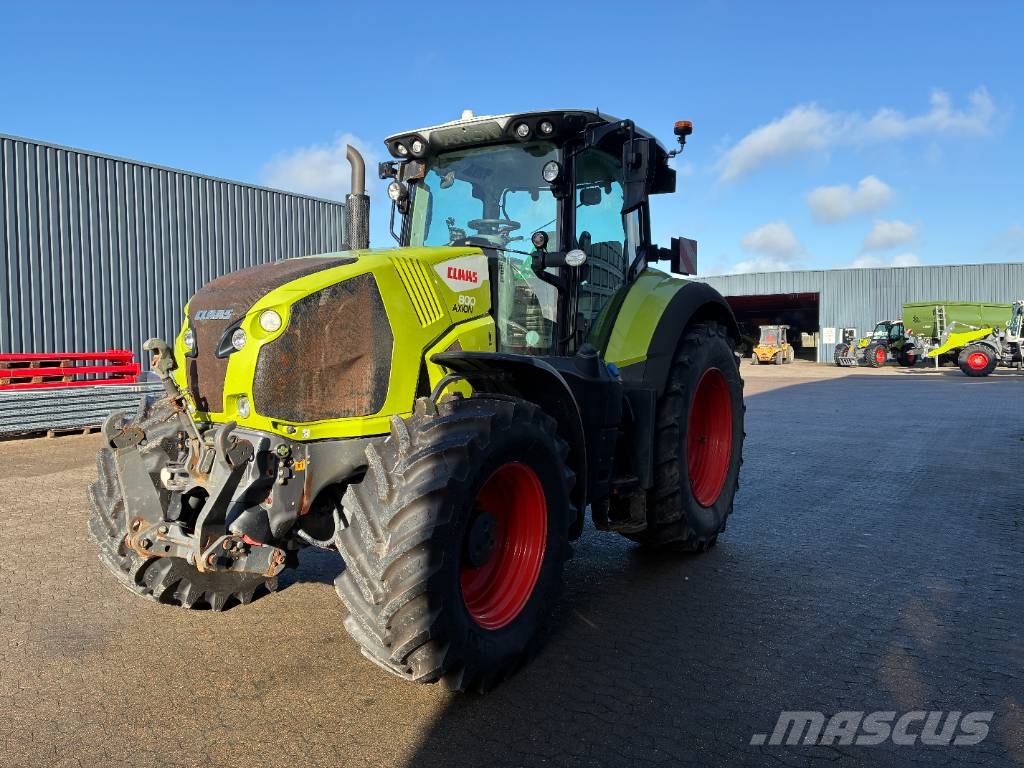 CLAAS Axion 800 Traktori