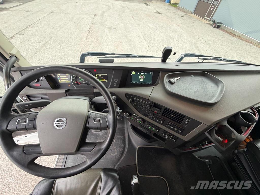 Volvo FH540 6X2*4 EURO6 + RETARDER + PTO + 5950MM CHASSI Šasija ar kabīni