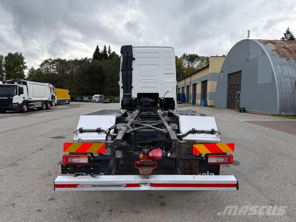 Volvo FH540 6X2*4 EURO6 + RETARDER + PTO + 5950MM CHASSI Šasija ar kabīni