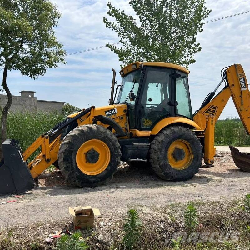 JCB 4CX Ekskavaatorlaadurid