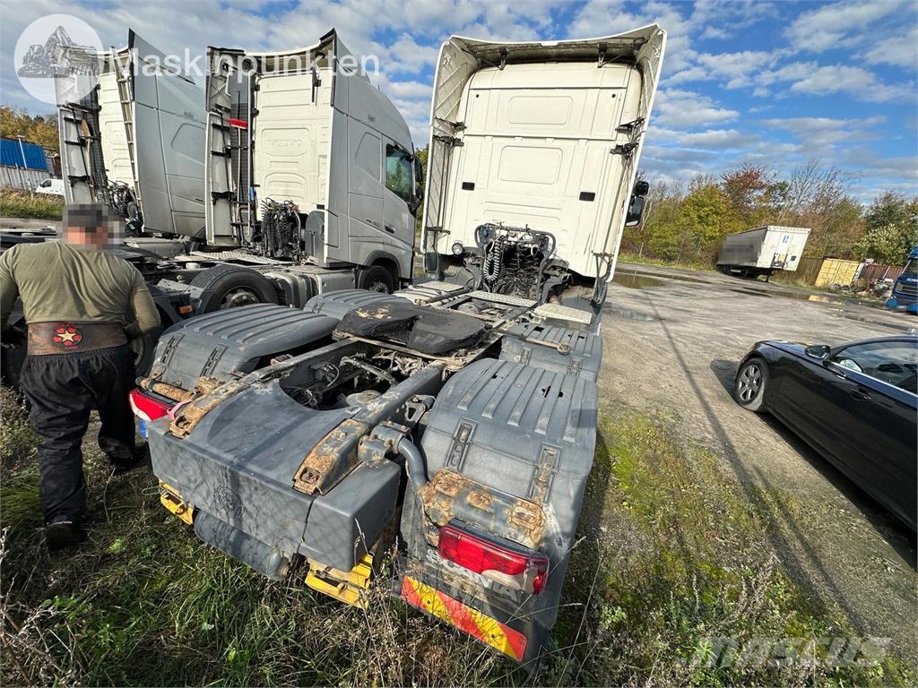 Scania R440LA6X2/4MNA 牵引车