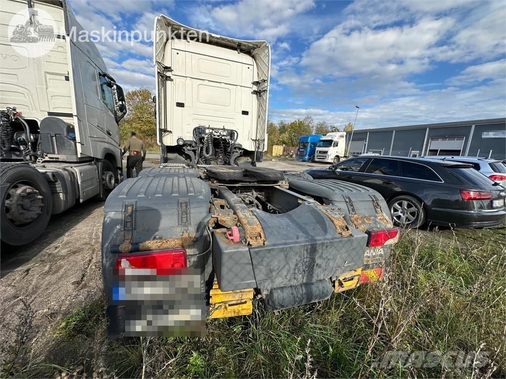 Scania R440LA6X2/4MNA 牵引车