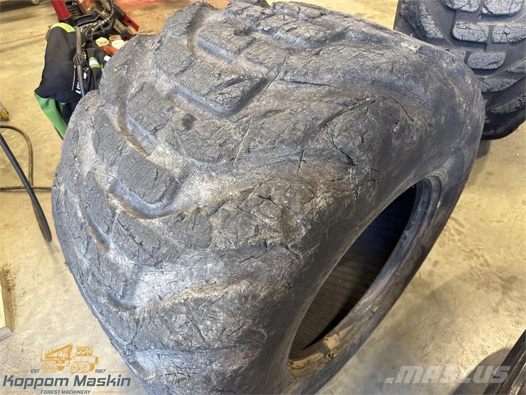 Nokian Fkf2 800/40x26,5 Used/Beg Tyres, wheels and rims