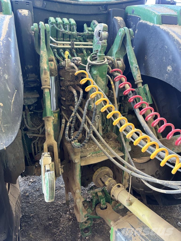 John Deere 6195R Tractoren