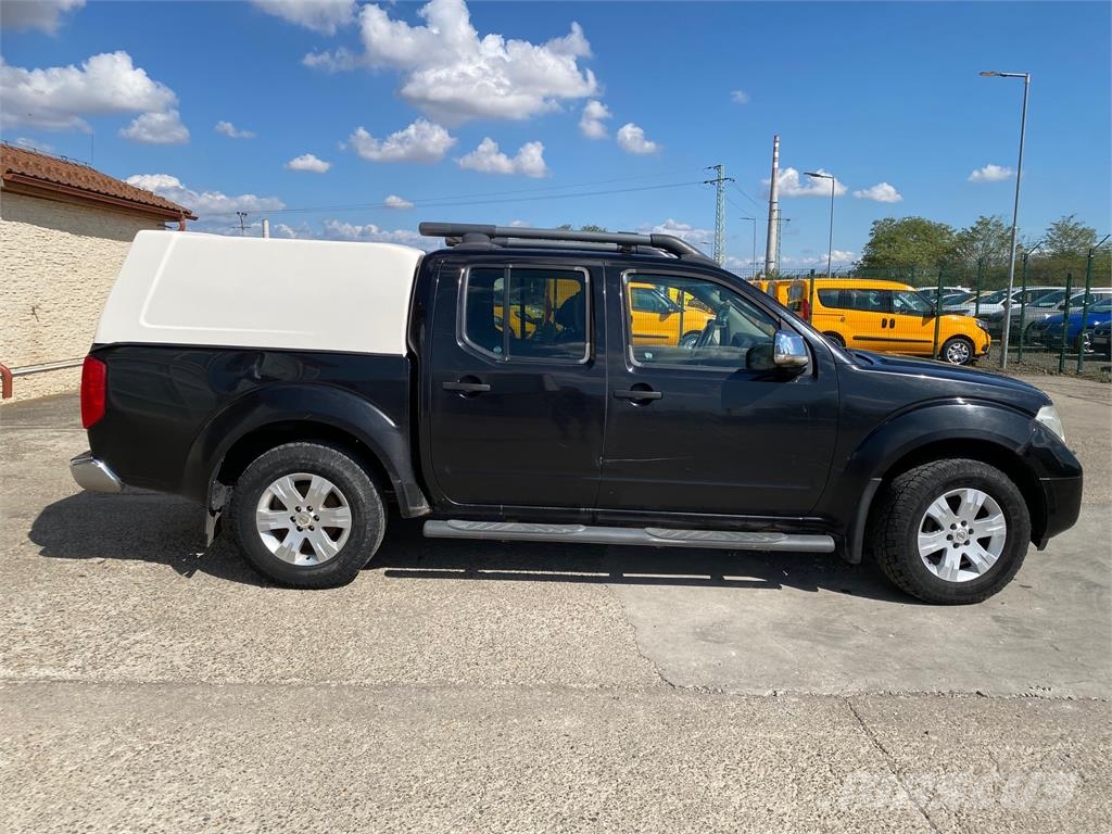 Nissan Navara VIN 804 크로스컨트리 차량