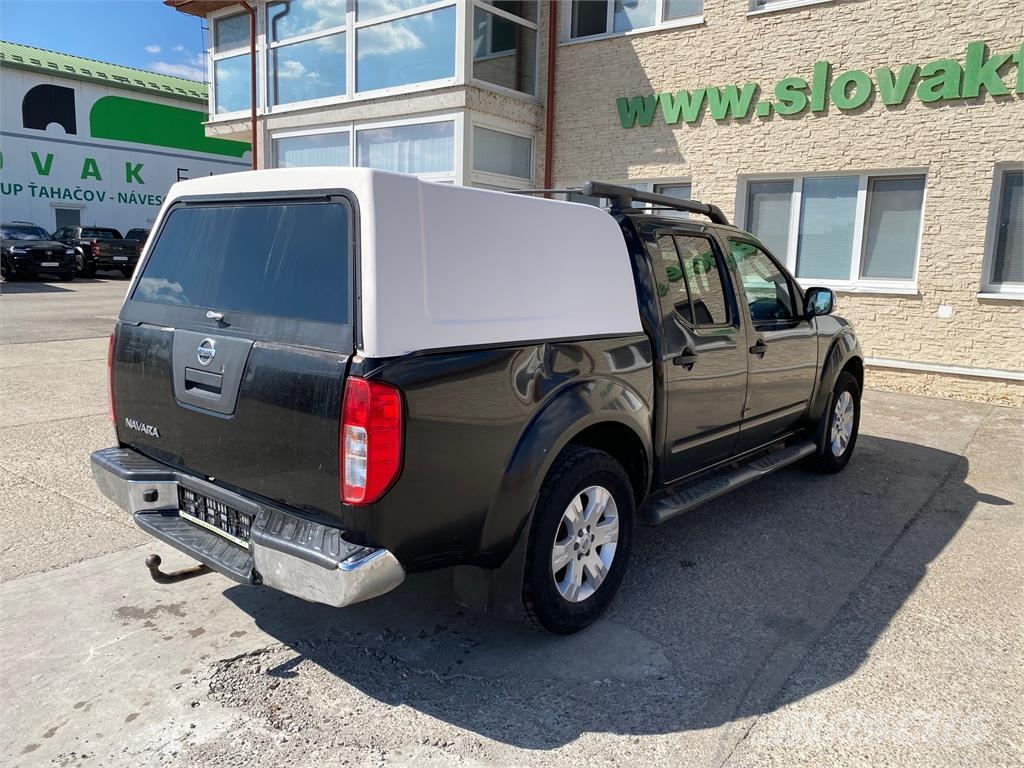 Nissan Navara VIN 804 크로스컨트리 차량