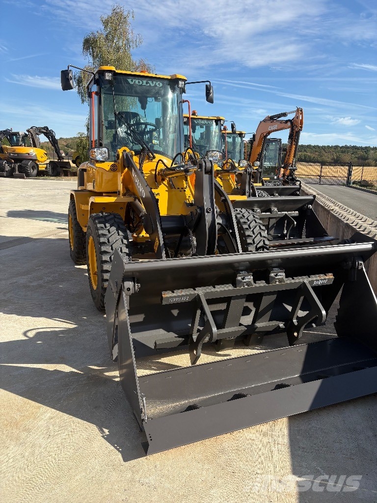 Volvo L 30 G Wielladers