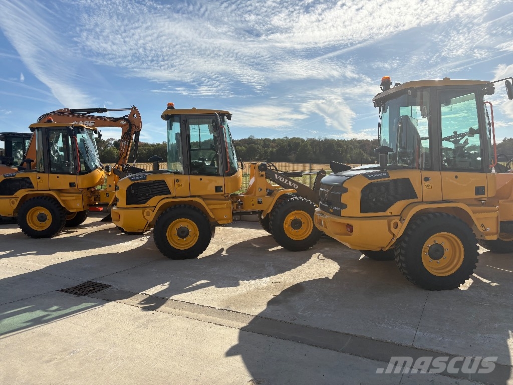 Volvo L 30 G Wielladers