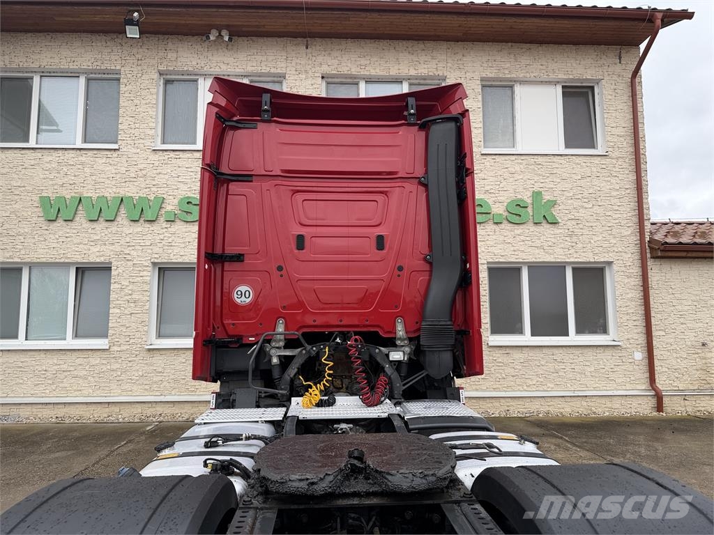 Mercedes-Benz Actros VIN 209 Dragbilar