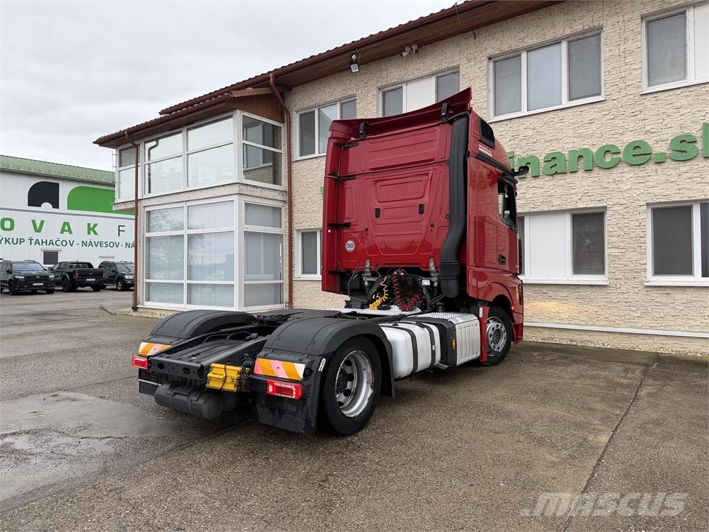 Mercedes-Benz Actros VIN 209 Dragbilar