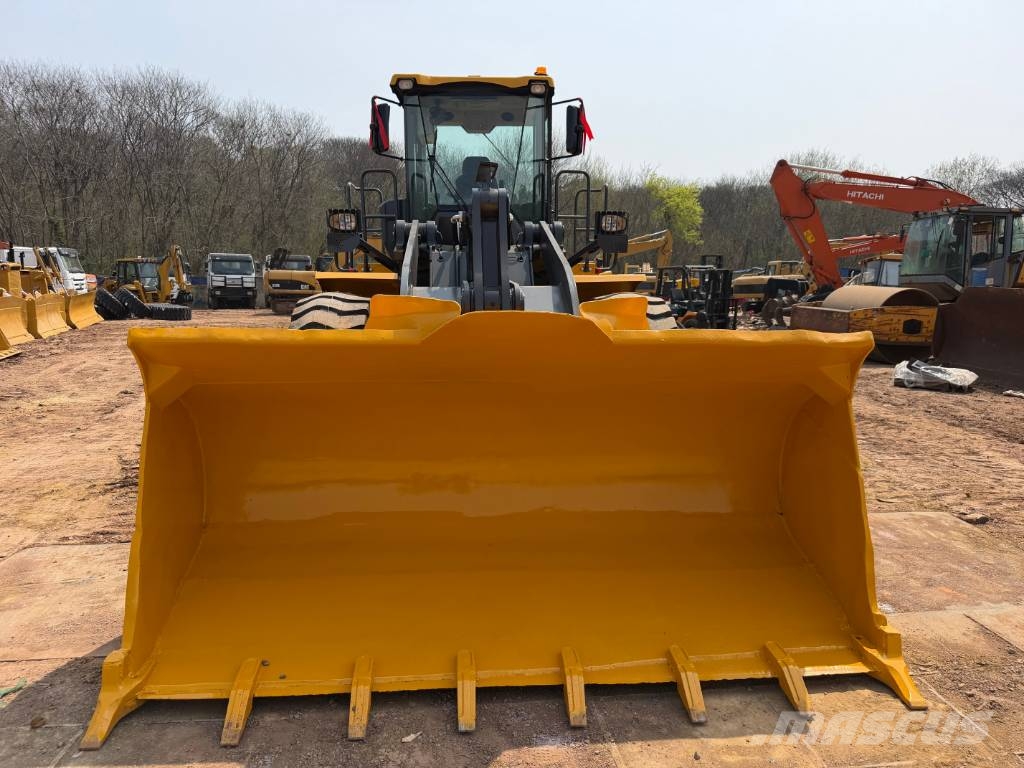 XCMG LW500H Gumikerekes homlokrakodók