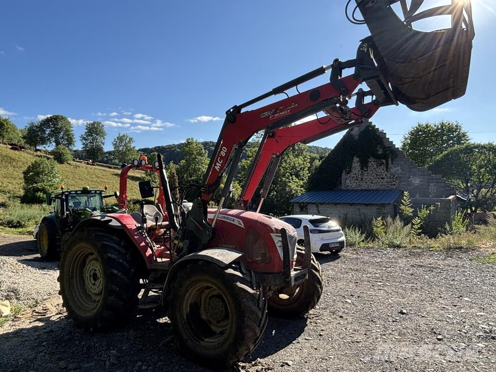 McCormick X5.30 D T4i Arceau 트랙터
