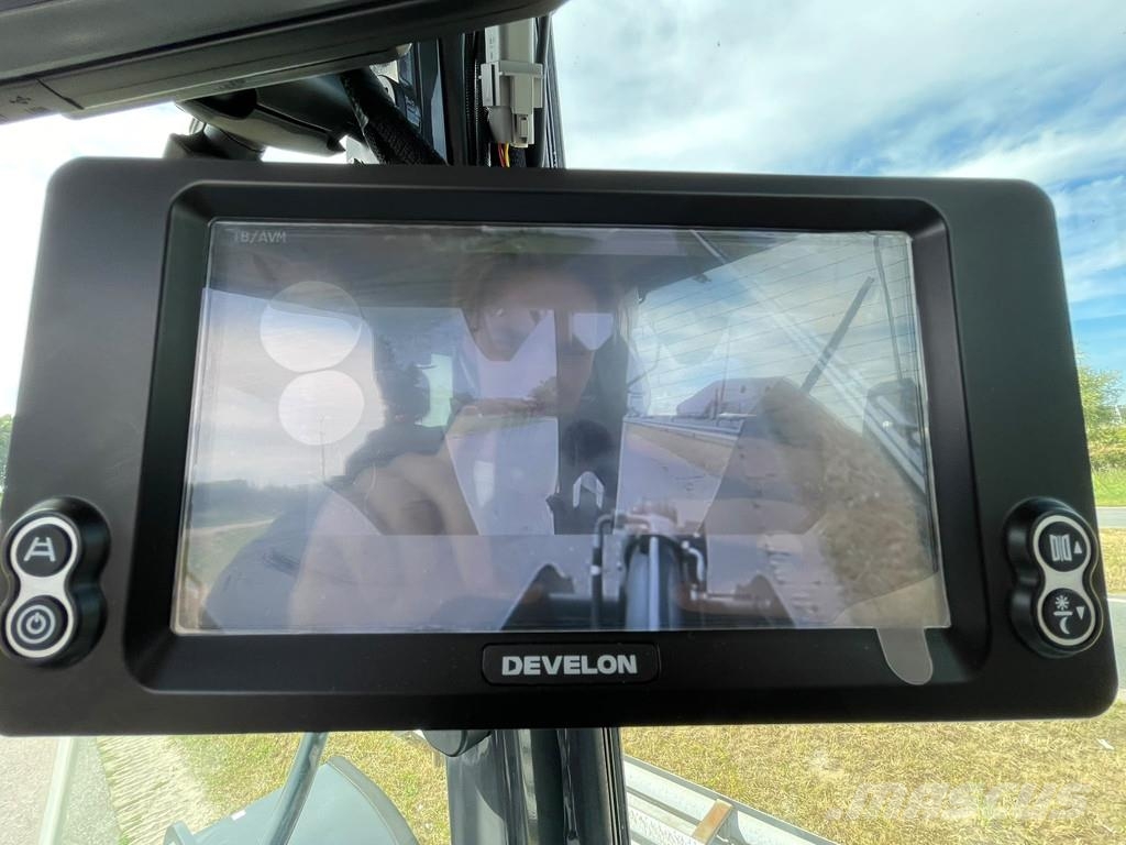 Develon DL280-7 لوادر بعجل