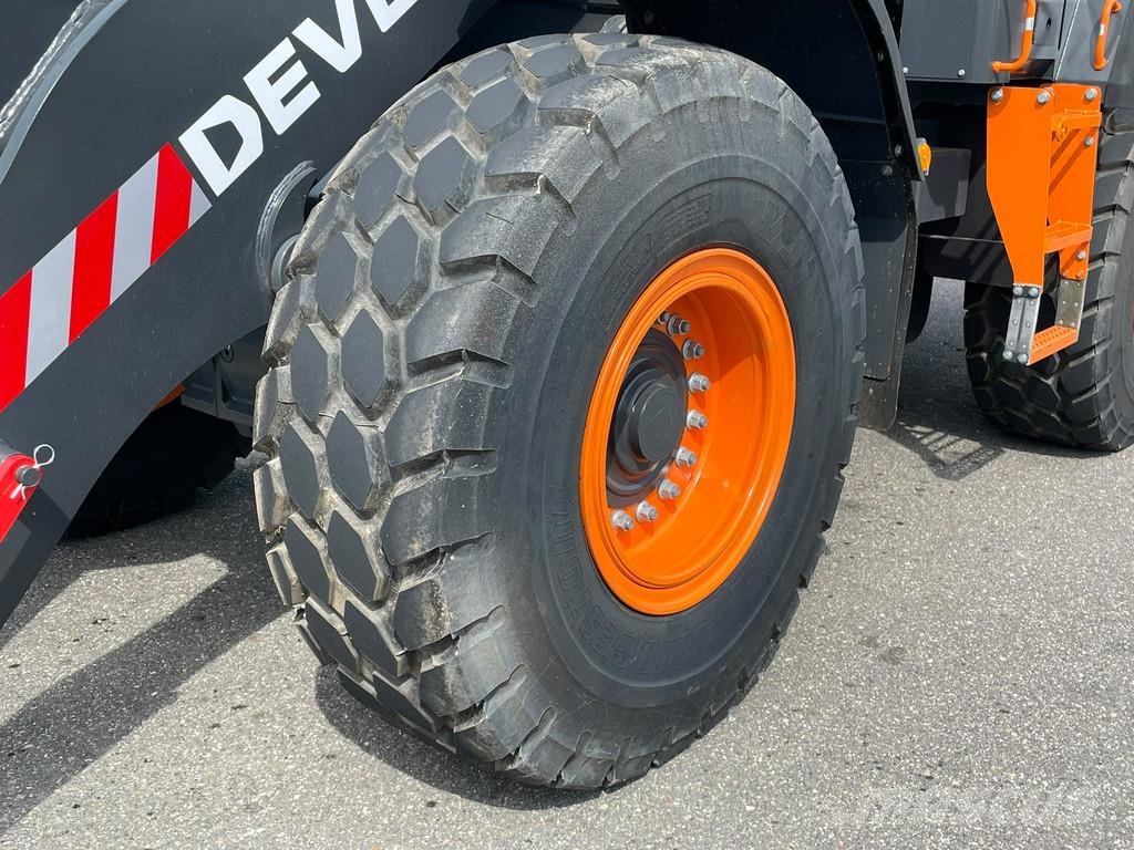 Develon DL280-7 لوادر بعجل